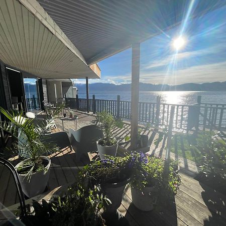 Panoramaresort In Hardangerfjorden Leilighet I Sjokanten Ved Hardangerfjorden For 7 Personer Boat , Sauna,Kajak, Sup For Rent 厄于斯特瑟 外观 照片