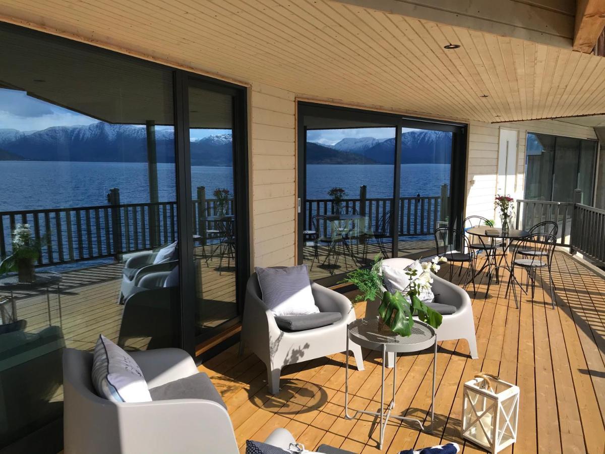 Panoramaresort In Hardangerfjorden Leilighet I Sjokanten Ved Hardangerfjorden For 7 Personer Boat , Sauna,Kajak, Sup For Rent 厄于斯特瑟 外观 照片